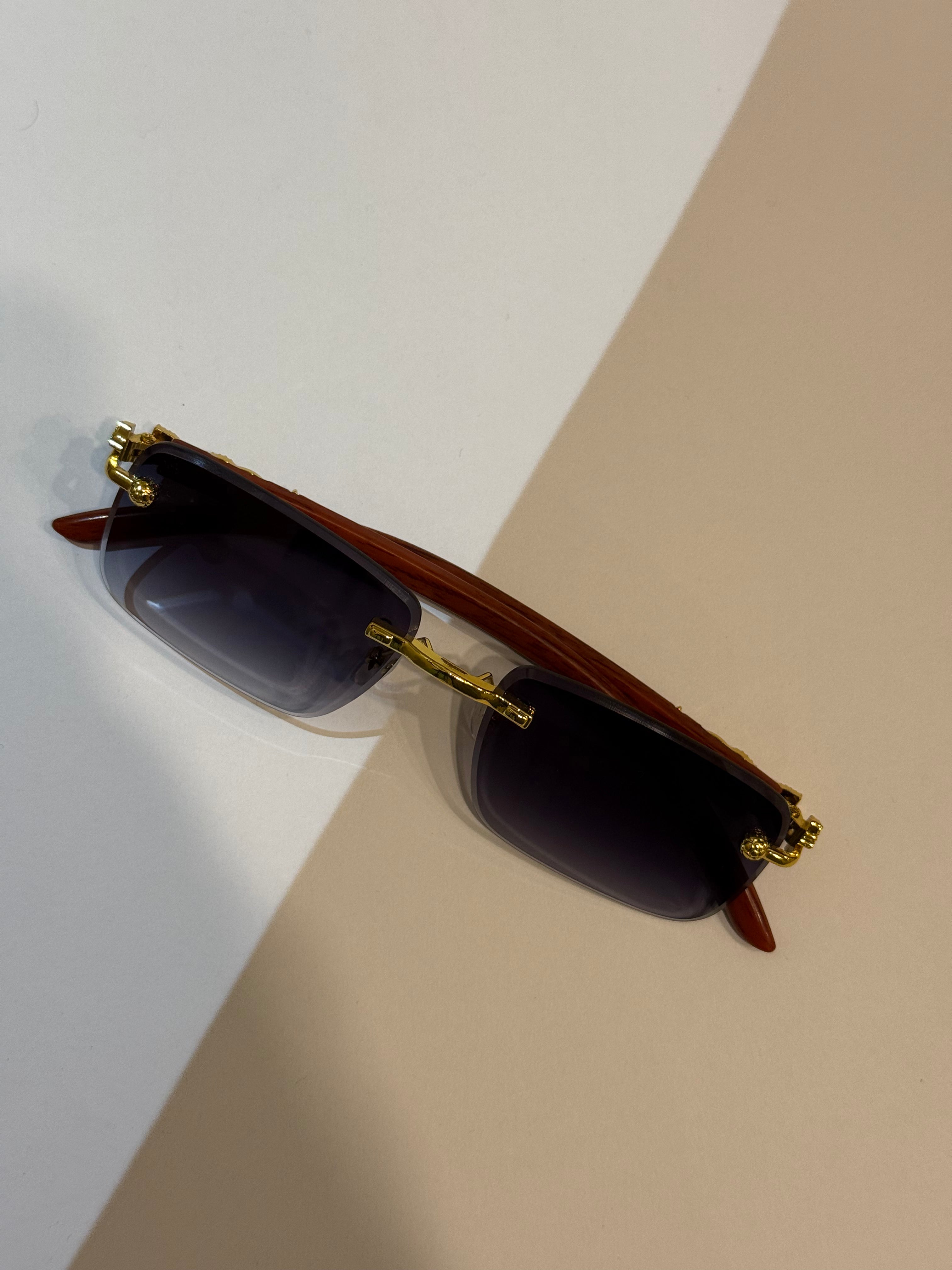 Vintage panther Shades